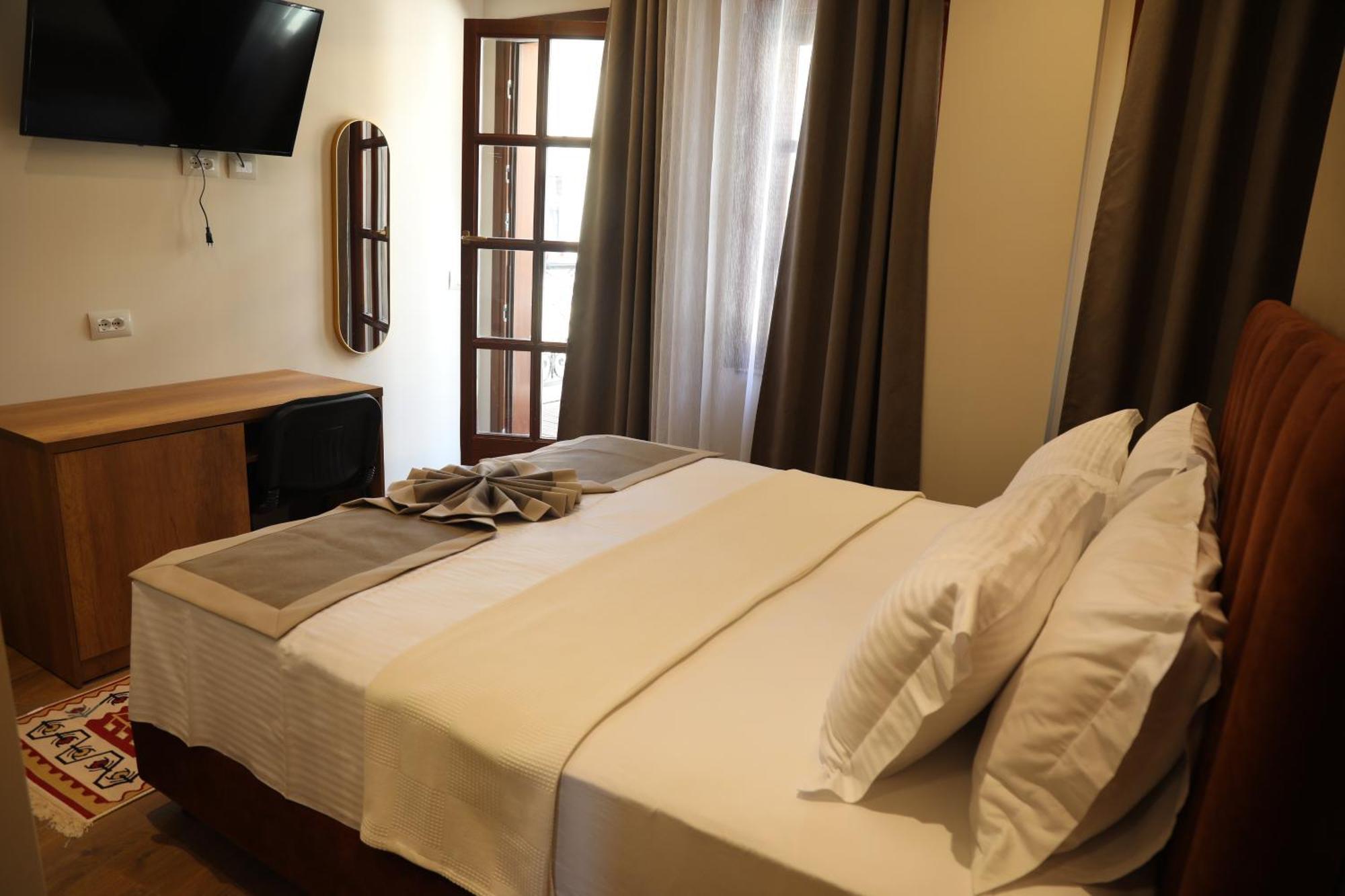 Villa Castriota กรูเยอ ภายนอก รูปภาพ