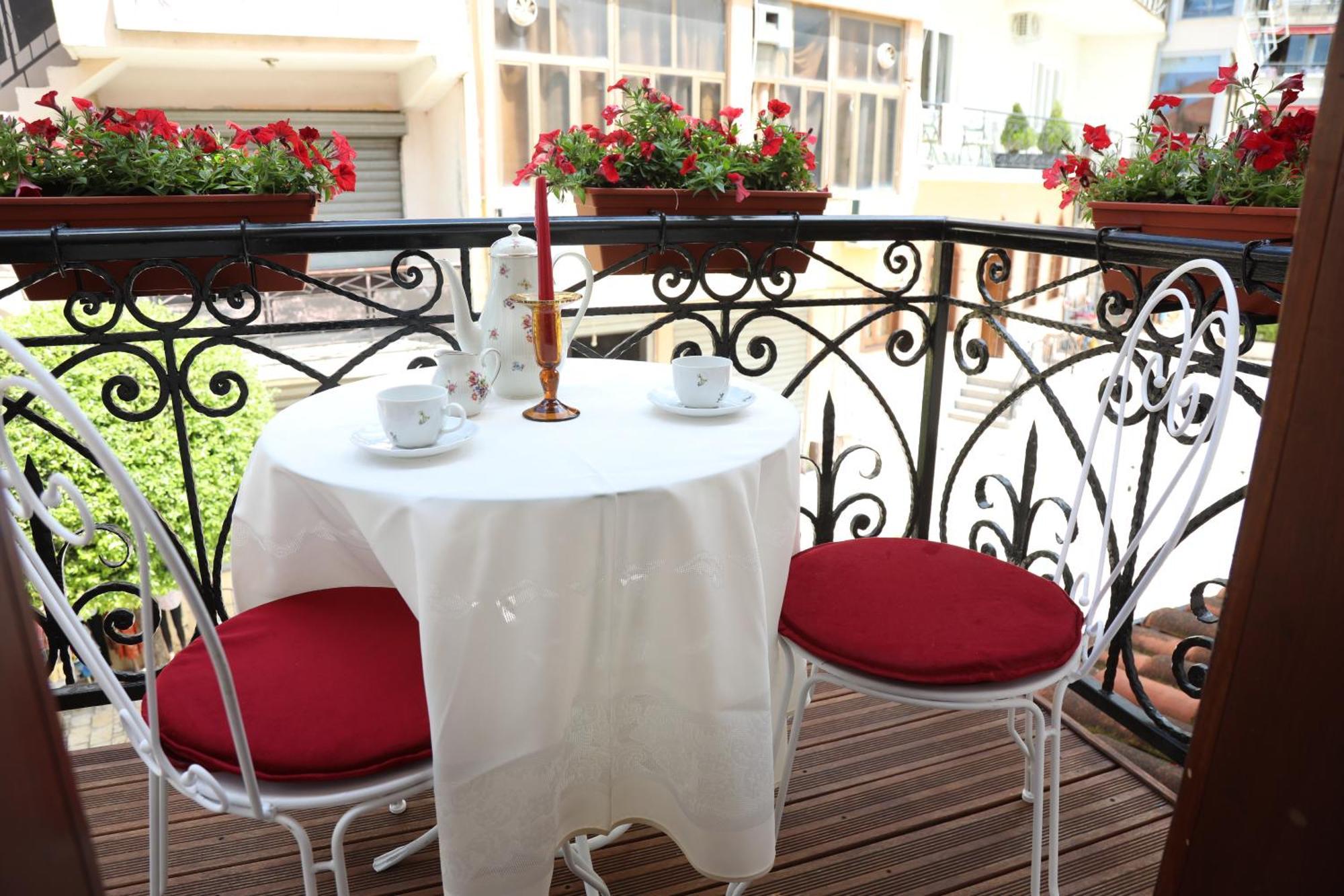 Villa Castriota กรูเยอ ภายนอก รูปภาพ